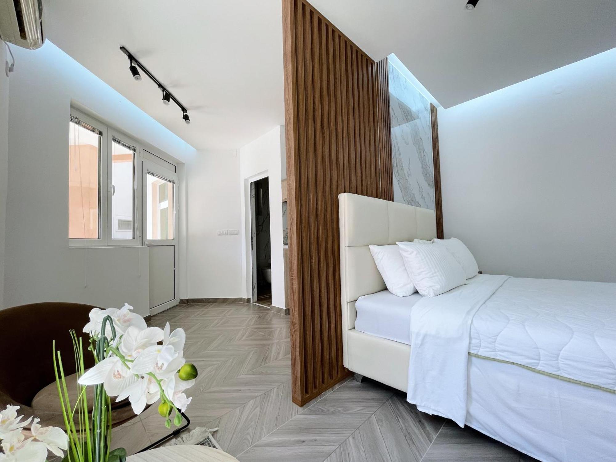 Guest House Koliqi - Hotel & Apartments 乌尔齐尼 外观 照片
