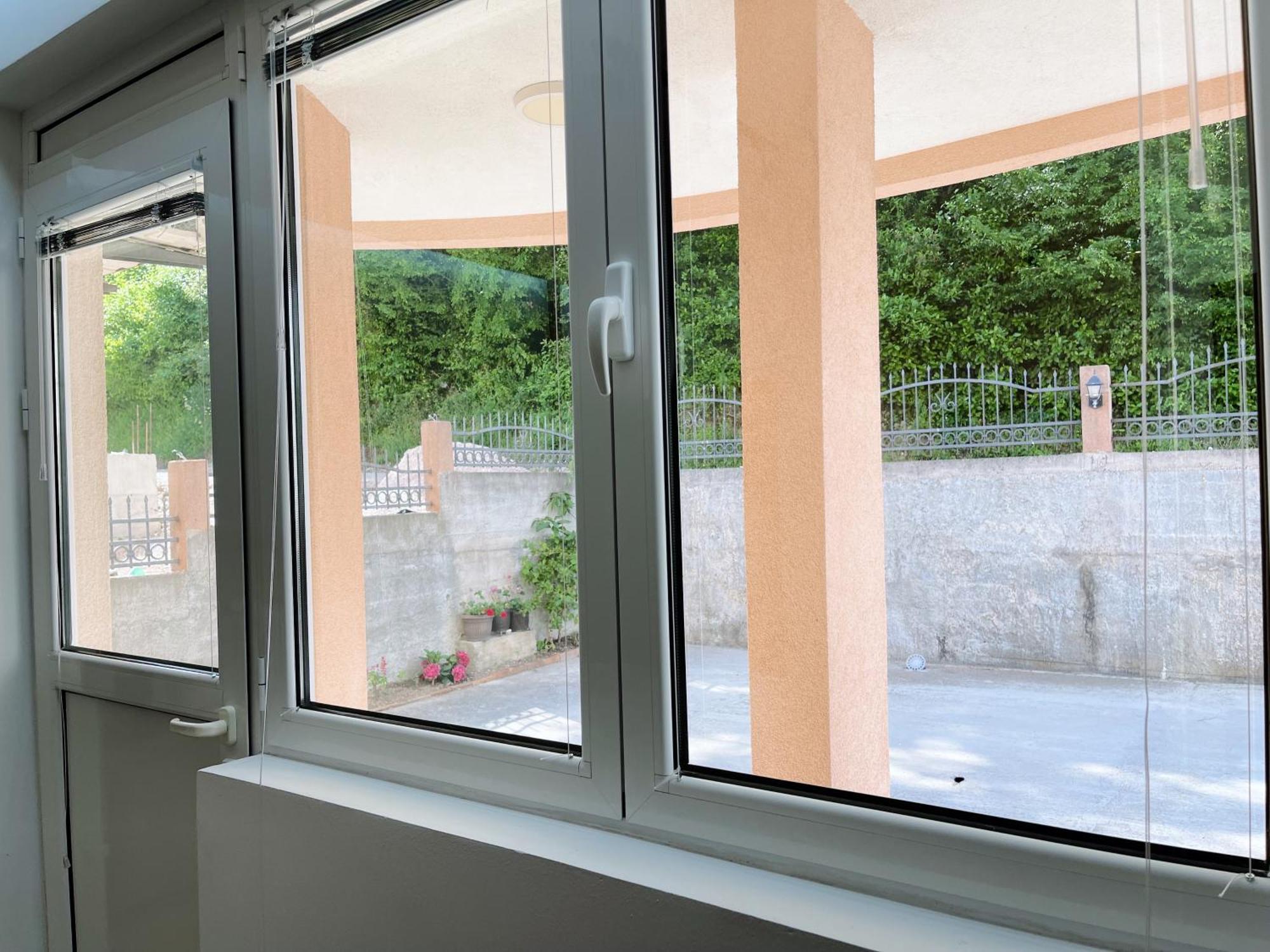Guest House Koliqi - Hotel & Apartments 乌尔齐尼 外观 照片